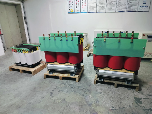 扎兰屯KS11-1000KVA矿用变压器